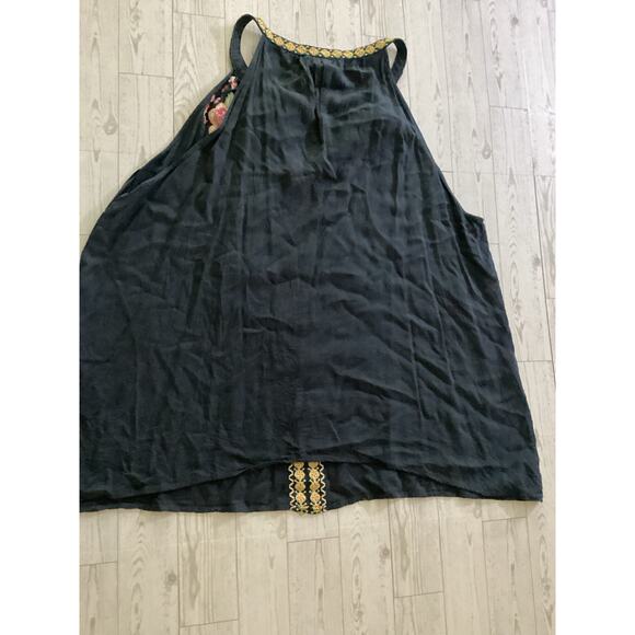 Andrée by Unit Women’s 1X Blue Embroidered Floral Halter Tank Top Boho Festival - Picture 5 of 6